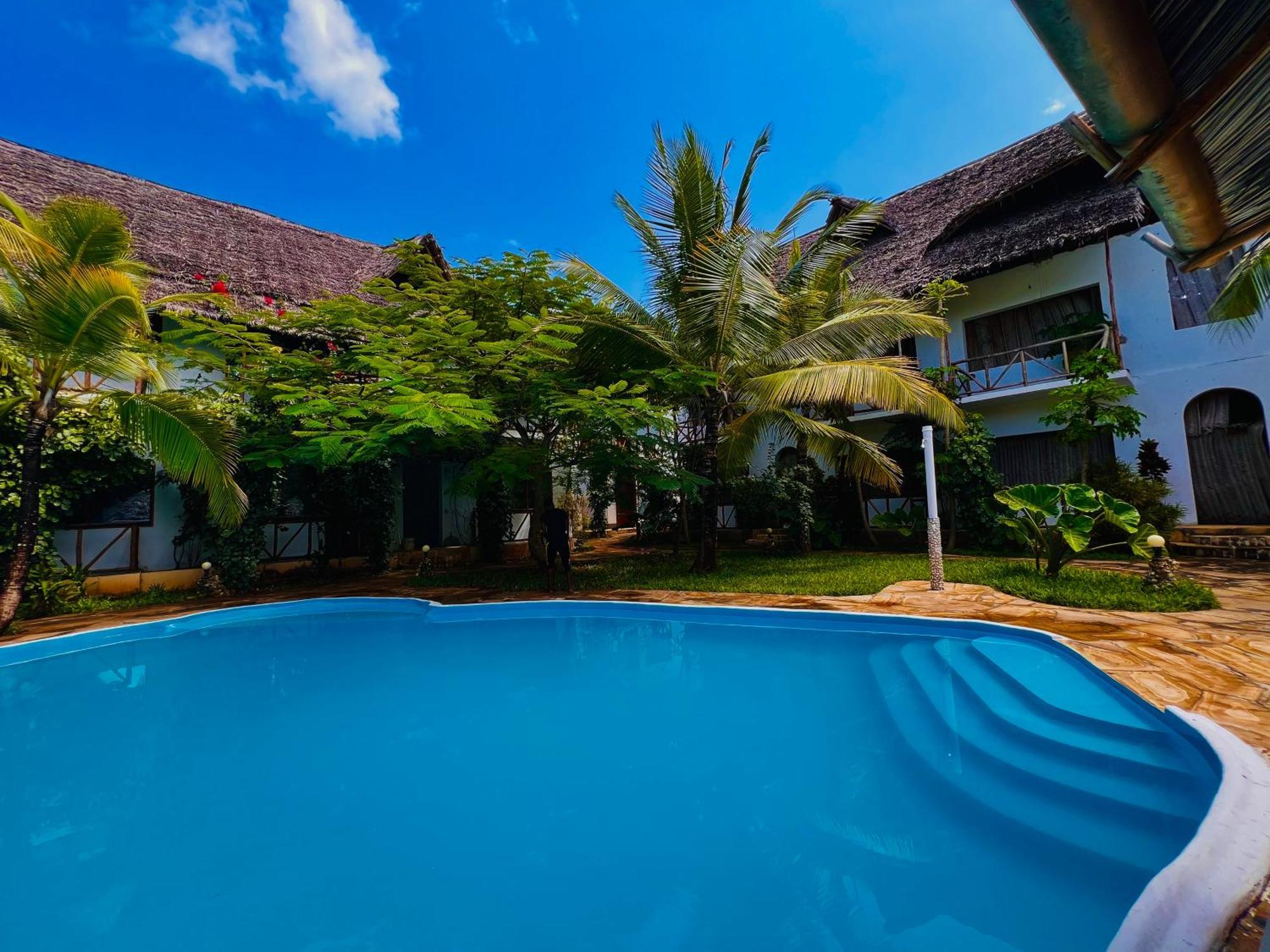 Tropical Nungwi Hotel Kültér fotó