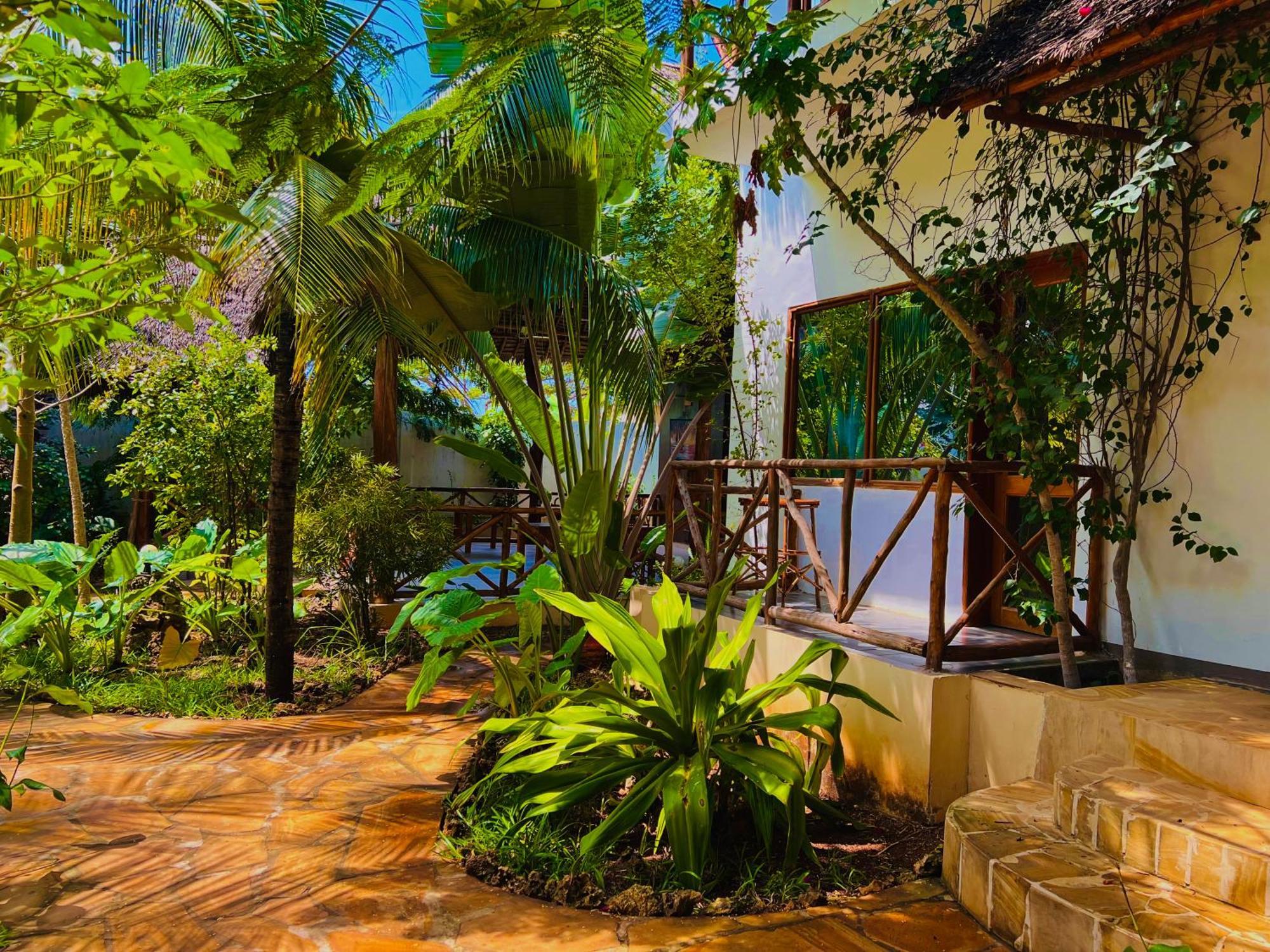 Tropical Nungwi Hotel Kültér fotó